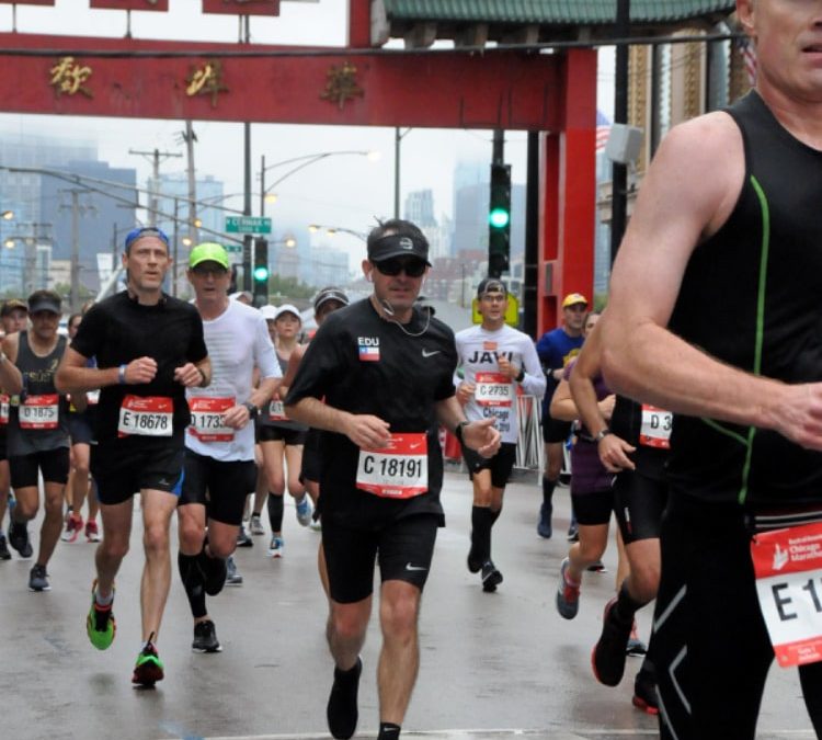 Eduardo Alvarez – Chicago 2018 “Maratón de Chicago, un relato íntimo y personal”